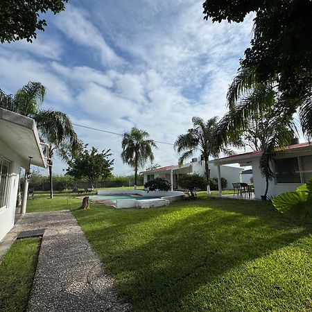 Villa Residencial Aereo Albatros Tequesquitengo Buitenkant foto
